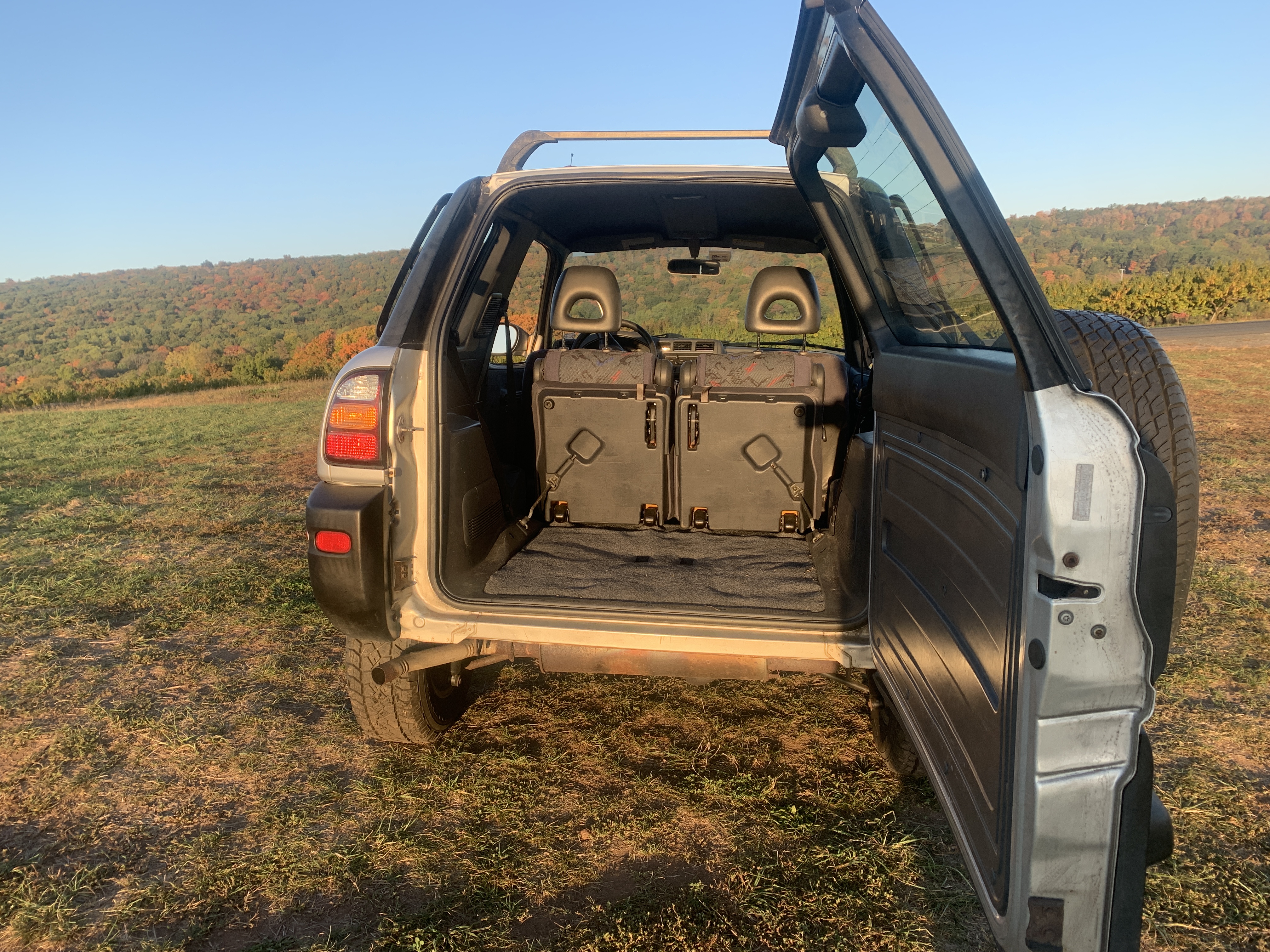 1998 Toyota RAV4 2 Door AWD — photo 66